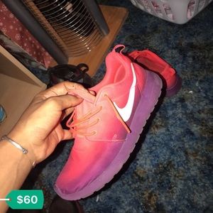 Nike roshes
